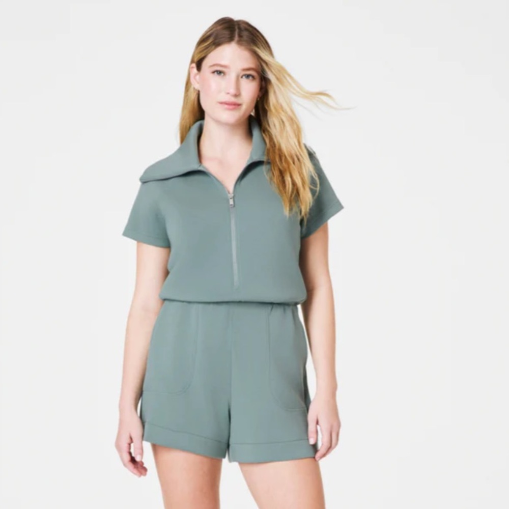 NWT SPANX AirEssentials
Half-Zip Jumpsuit